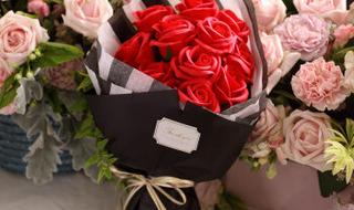 情人节送什么礼物最好 情人节礼物真实图片